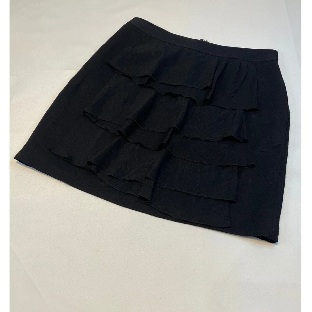 BCBGMAXAZRIA Black Tiered Ruffle A Line Mini Skirt‎ Women Size 8